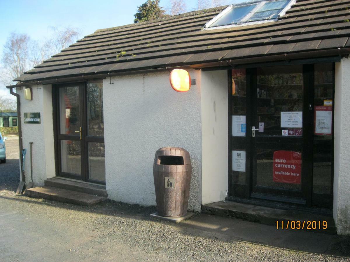 27 The Beeches, Gilcrux, Nr Cockermouth, Cumbria Hotel Bagian luar foto