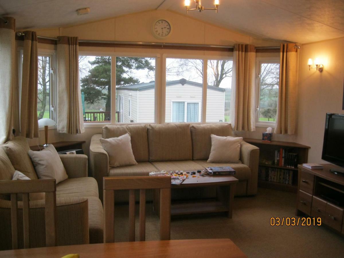 27 The Beeches, Gilcrux, Nr Cockermouth, Cumbria Hotel Bagian luar foto